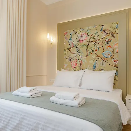 1910 Boutique - Central, Scenic, Self Check-in 4* Braşov