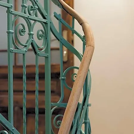 1910 Boutique - Central, Scenic, Self Check-in Otel Braşov