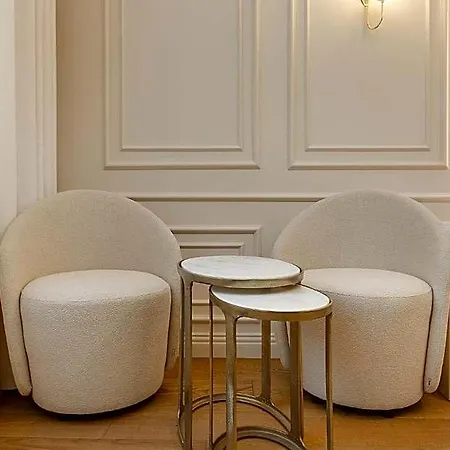 1910 Boutique - Central, Scenic, Self Check-in 4* Braşov